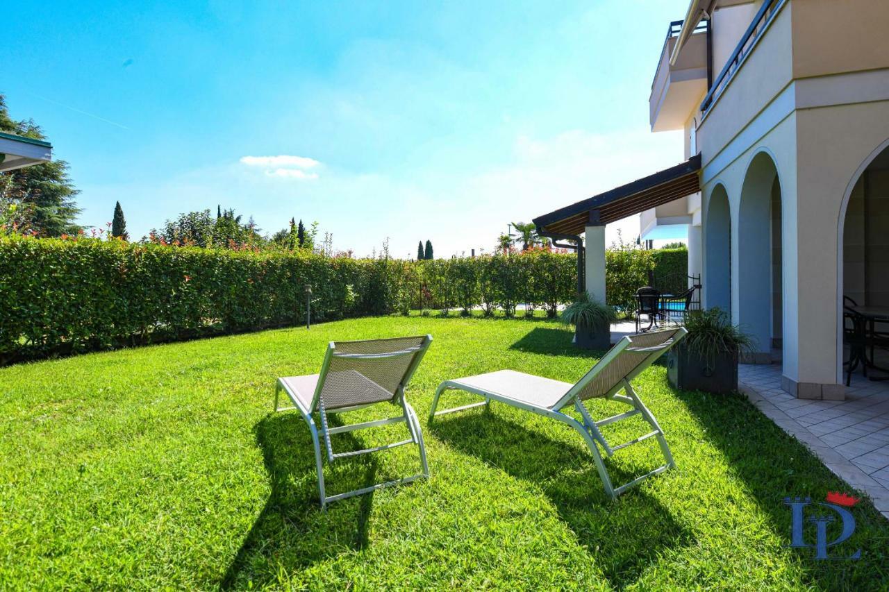 Desenzanoloft Official Partner Marriott Homes & Villas - Bea House, Sirmione With Private Garden And Share Pool Экстерьер фото